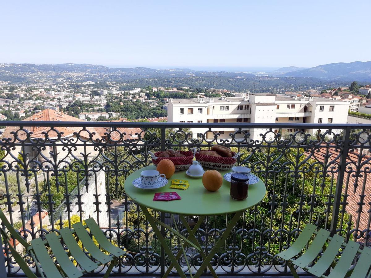 Les Palmiers Bed & Breakfast Grasse Exterior photo